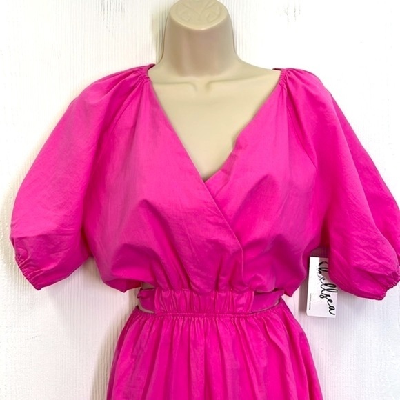 C+D+M - Bright Bold Barbie Pink Cutout Button Closure Maxi Dress Size Small - Picture 3 of 12